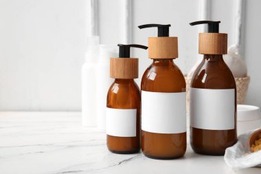 Masada şampuan şişeleri