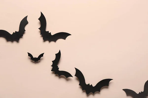 Papieren Vleermuizen Voor Halloween Feest Lichte Achtergrond — Stockfoto