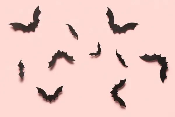 Papieren Vleermuizen Voor Halloween Feest Roze Achtergrond — Stockfoto