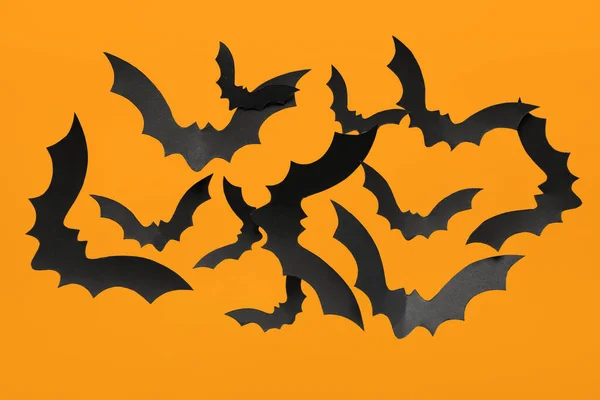 Morcegos Papel Para Festa Halloween Fundo Laranja — Fotografia de Stock