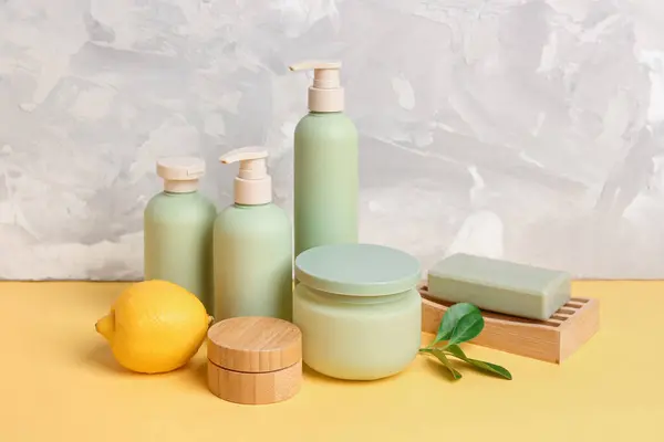 Set Cosmetic Products Ripe Lemon Color Table — Stock Photo, Image
