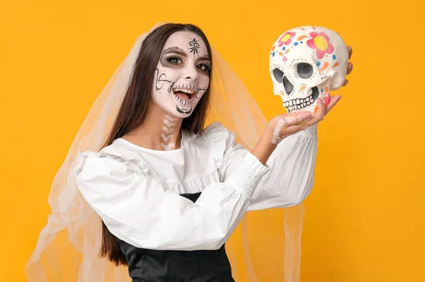 Jonge Vrouw Verkleed Als Dode Bruid Voor Halloween Feest Met — Stockfoto