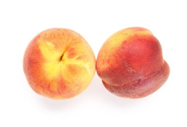 beyaz zemin üzerine tatlı şeftali