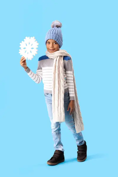 Cute African American Boy Warm Winter Clothes Snowflake Blue Background — Stock Photo, Image