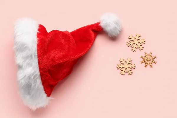Santa Hat Snowflakes Pink Background — Stock Photo, Image