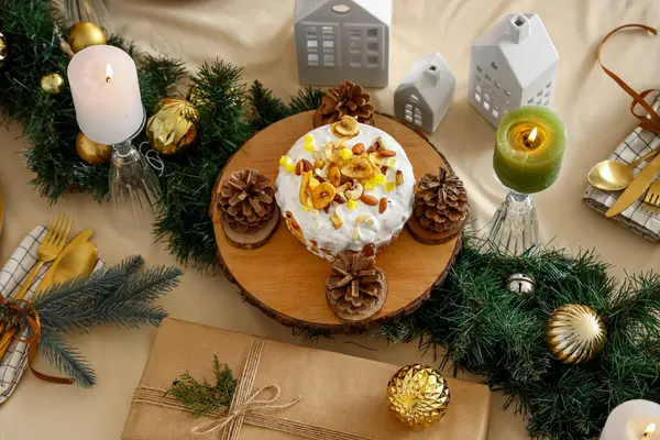 Christmas Setting Cake Burning Candles Dining Table Kitchen Top View — Stock Photo, Image