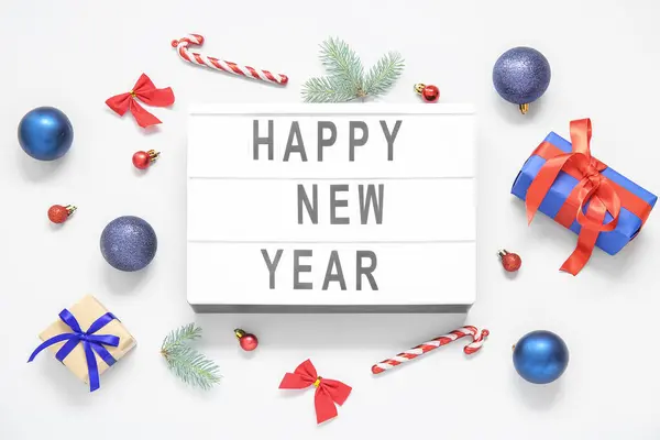 Board Text Happy New Year Christmas Decorations White Background — Stock Photo, Image