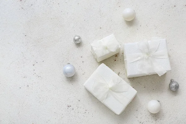 Christmas Balls Gift Boxes White Background — Stock Photo, Image