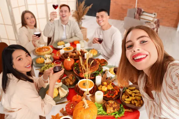 Group Young Friends Having Dinner Festive Table Thanksgiving Day Closeup — Stock Photo, Image