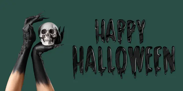 Tarjeta Felicitación Para Feliz Halloween Con Manos Bruja Cráneo Humano —  Fotos de Stock
