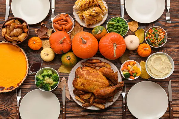 Festive Dishes Pumpkins Thanksgiving Day Dark Wooden Background — Stock Photo, Image