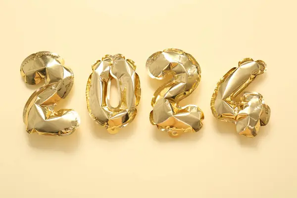 Figure 2024 Made Foil Balloons Yellow Background — Stock Photo, Image