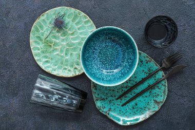 Siyah arkaplanda stil tablosu