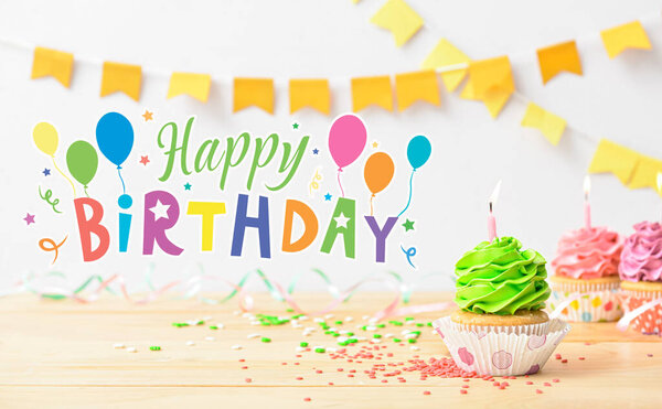 Birthday Greeting Card Sweet Cupcake — Stock Photo, Image