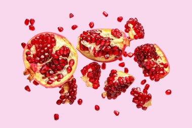 Leylak kaplamalı taze nar.