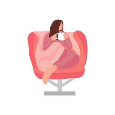 Beyaz arka planda otururken sıcak çay içen bir kadın.