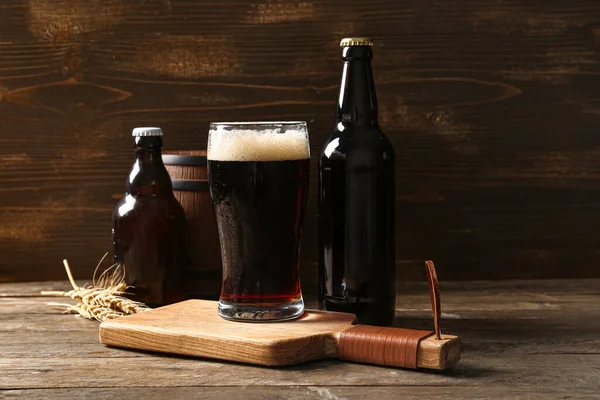 Glass Bottles Cold Dark Beer Wheat Table Wooden Background — Stock Photo, Image