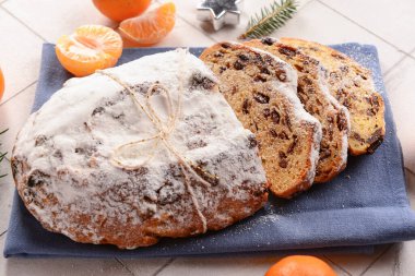 Beyaz fayansla süslenmiş lezzetli Noel arkaplanı