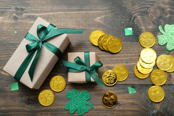 Gifts Golden Coins Decor Brown Wooden Background Patrick Day Celebration — 스톡 사진