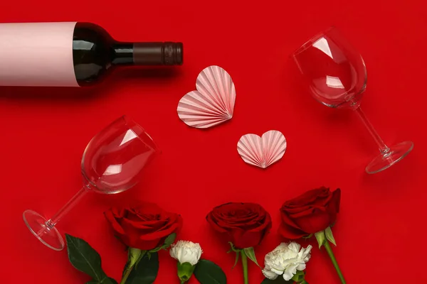 Bottle Wine Beautiful Flowers Glasses Red Background Valentine Day Celebration — стоковое фото