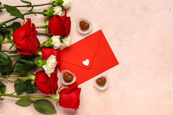 Beautiful Flowers Envelope Candies Beige Grunge Background — 스톡 사진