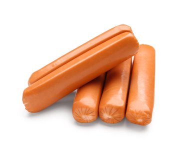 Beyaz arka planda izole edilmiş lezzetli sosisler.