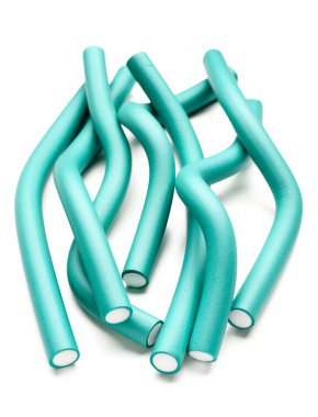 Beyaz arka plan üzerinde izole saç curlers