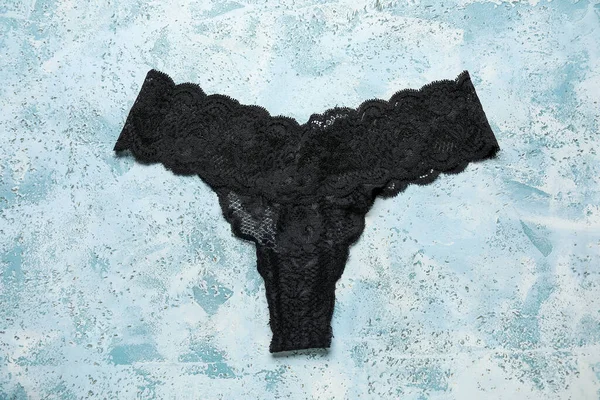 Renkli siyah kadın külotu