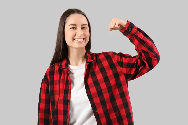 Beautiful Young Happy Woman Showing Muscles Grey Background Women History — Stock Photo, Image