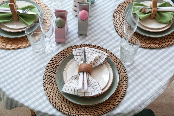 Paskalya kutlaması için şenlik masası