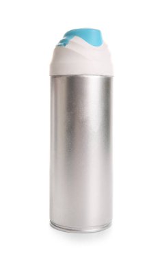 Beyaz arkaplanda izole edilmiş tıraş köpüğü şişesi