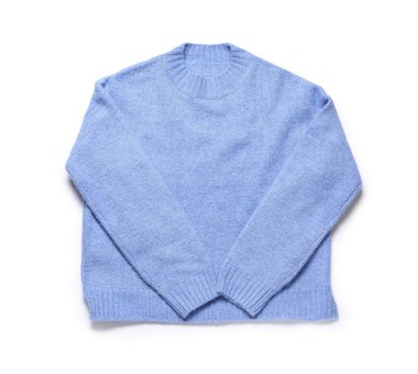 beyaz arka planda izole şık kazak