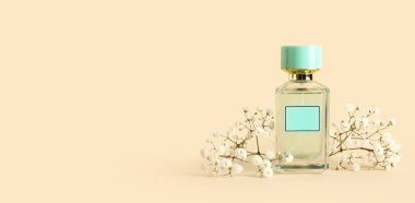 Bej arkaplanda bir şişe parfüm ve çiçekler, metin için yer var.