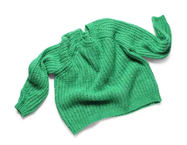 Beyaz arka planda izole edilmiş buruşuk süveter