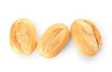 Beyaz arka planda taze lezzetli çörekler