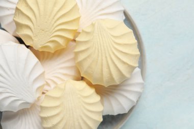 Açık mavi zefir tabağı, üst manzara.