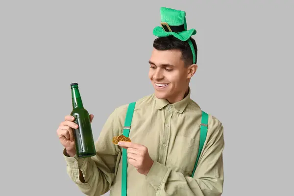 Happy Young Man Beer Golden Coins Light Background Patrick Day — Stock Photo, Image