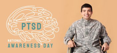 Bej arka planda tekerlekli sandalyedeki genç asker. Ulusal TSSB Farkındalık Günü Afişi