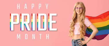 LGBT bayrağı taşıyan genç bayanla Mutlu Gurur Ayı Sancağı