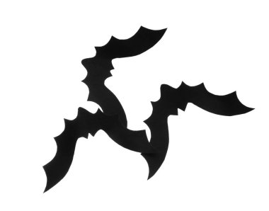 Cadılar Bayramı partisi için kağıt yarasalar beyaz arka planda