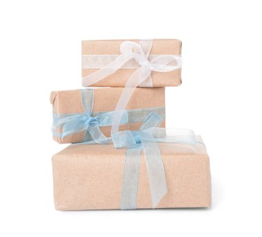 Beyaz arka planda güzel hediye kutuları. Uluslararası Kadınlar Günü