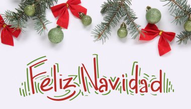 FELIZ NAVIDAD (Mutlu Noeller için İspanyolca) ve dekorasyonlu bayrak  