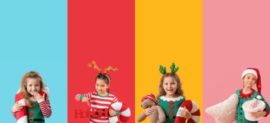 Arka planda Noel yastıkları olan bir grup tatlı kız.