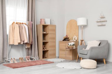 Evde soyunma odası şık iç