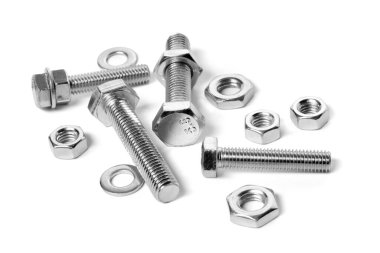 Beyaz arka planda krom fındıklı musluk cıvataları