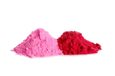 Beyaz arkaplanda renk pudrası pigmentleri yığını