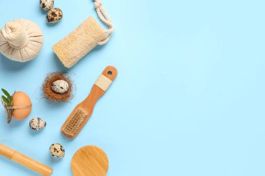 Renkli paskalya yumurtaları ve spa malzemeleriyle kompozisyon