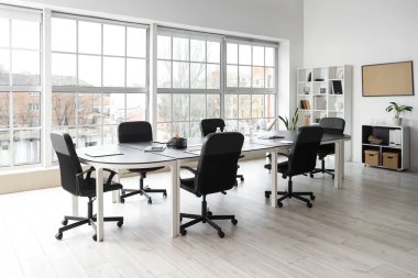 Ofis içi masa toplantısı için hazırlandı.