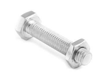 Beyaz arka planda fındıklı paslanmaz çelik cıvata