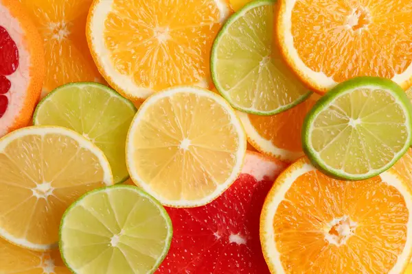 Arkaplan olarak farklı narenciye dilimleri